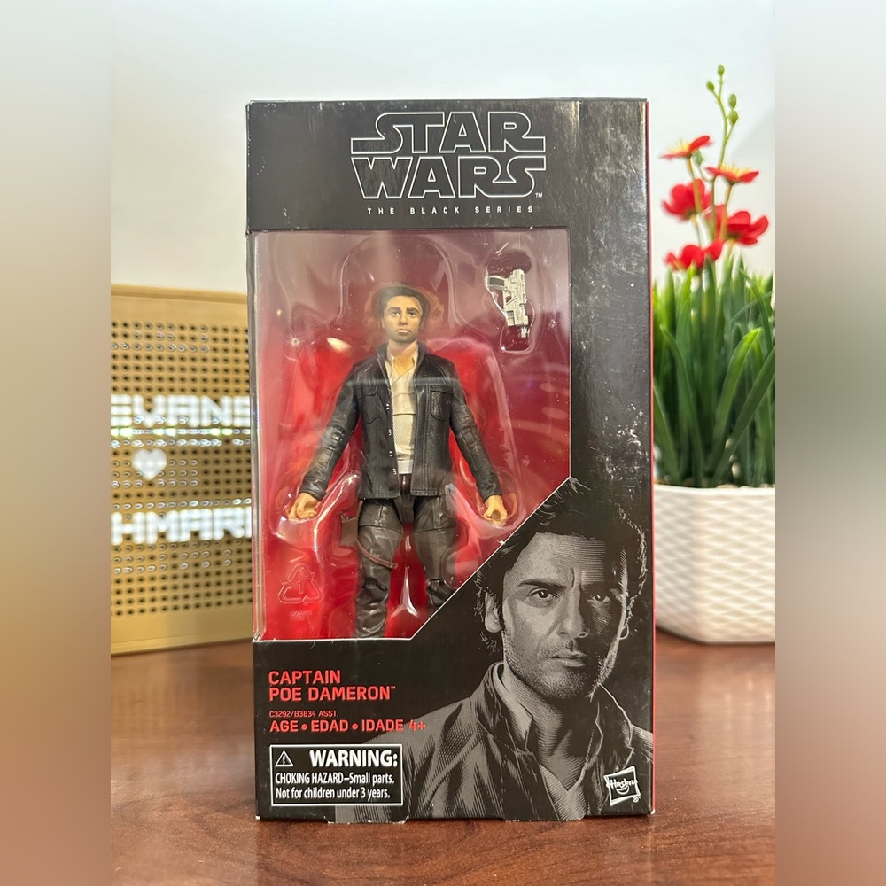 New Star Wars The Black Series Captain Poe Dameron  Figure